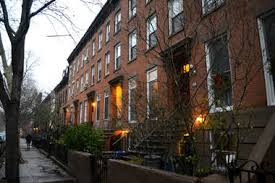 Cobble hill's townhouses are some of brooklyn's classiest, and are often smaller and simpler than the ornate victorians you'll find in park. Average Studio Rents Drop In Cobble Hill Boerum Hill And Brooklyn Heights Boerum Hill New York Dnainfo