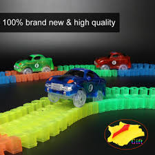 Encuentra y descarga recursos gráficos gratuitos de pista de carreras. Diy Giradiscos Accesorios De Elevacion Pista De Carreras Magica Con Brillo Milagroso Flash En La Oscuridad Juguete De Ensamblaje Para Coche Pista De Rompecabezas Brillante Partypieces Se