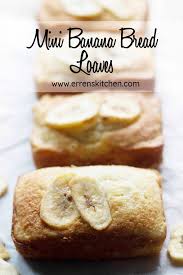 These Mini Banana Bread Loaves Not Only Looks Cute But Taste Amazing This Recipe Is Easy To Follow And Banana Bread Loaf Mini Banana Bread Recipe Loaf Bread