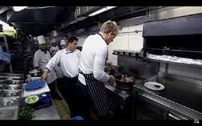 He gets help from head chef at the blue. People Love This Chef Telling Gordon Ramsay He Can T Cook Thai Food