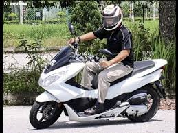 The yamaha nmax price in malaysia is around rm8,812 for the basic price without road tax and insurance. New 2017 Model Yamaha Bike Nmax Malaysia Youtube