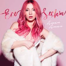 Annesi piyano öğretmeni olan ece seçkin, henüz çocuk yaşlarda piyano öğrenmeye başlamış ve müzikle iç içe büyümüştür. Ece Seckin Follow Me Mixed By Alis Kaygusuz By Alis Kaygusuz