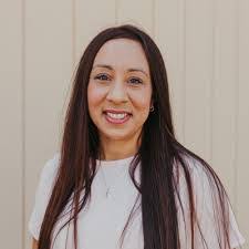 Sheila Casper's Instagram, Twitter & Facebook