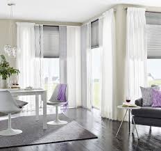Gardinen Und Vorhange Dienen Nicht Nur Zum Sonnen Und Sichtschutz Sondern Lockern Auch Das Raumbild Auf Curtains Living Room Curtain Decor Home Decor