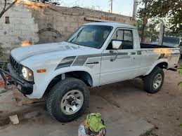 Guys!! Please be diligent and aware of scammers! USE PAYPAL GOODS AND  SERVICES ONLY! A simple profile view will find many anomalies! Stay safe.