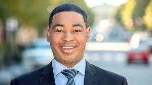 Robert turner is the pastor of historic vernon chapel a.m.e. Vernon Turner Meteorologist
