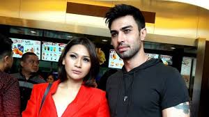 Diungkapkan sang pengacara, dari awal memang mehdi yang ingin bercerai dari tata. Untuk Kedua Kali Tata Janeeta Bakal Bercerai Dengan Mehdi Zati Warta Kota