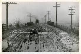 Eleven Miles West Of Zanesville 1913 November Beginning Construction In 1806 The National Road Also Known As The Cu Ohio History National Road Zanesville