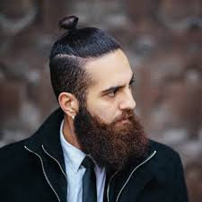 Watch to see how to cut the man bun fade hairstyle. Man Bun Hairstyles 8 Of The Trendiest Ways To Try The Look Hair Com By L Oreal
