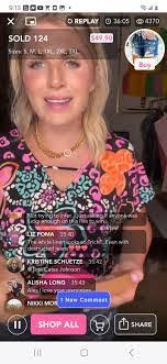 Alisha Echols's Instagram, Twitter & Facebook