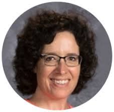 Heather Kohnen's Instagram, Twitter & Facebook