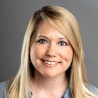 Amanda Paschal's Instagram, Twitter & Facebook