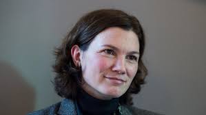 Er warnte aiwanger, der auch spitzenkandidat der freien wähler für die bundestagswahl am 26. Tanja Schweiger Im Sommerportrat Pionierin Der Freien Wahler Br24 Br De
