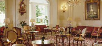 Le Jardin Francais Afternoon Tea In Paris Le Bristol Paris Bristol Paris Hotel Best Hotels