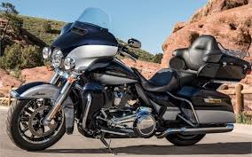 Take one for a test ride today! 2019 Harley Davidson Electra Glide Ul 114 Motorrad Verleih In Genf Schweiz