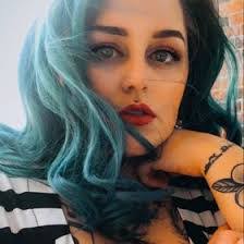 Danielle Greenlee's Instagram, Twitter & Facebook