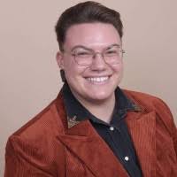 Alexis Hunt Email & Phone Number