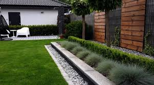 Landscape Gardening Course Melbourne Behind Landscape Gardening Jobs In Hertfordshire Till Lands Modern Landscaping Modern Landscape Design Contemporary Garden