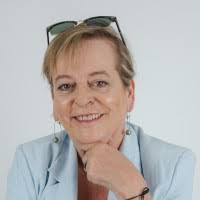 20+ "Esther Frances" profiles