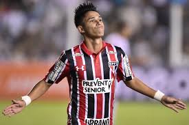 Preencha os campos abaixo e encontraremos o seu imóvel. Tricolor Acerta Venda De Luiz Araujo Thiago Mendes Tambem Pode Sair Gazeta Esportiva