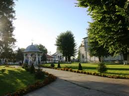 Arsene de la cernica anul zidirii: Actualitate Credinciosii Vor Sa Ajunga Azi De Izvorul Tamaduirii La Ghighiu