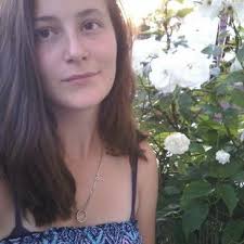 Emma Hager (@emmahagerx)