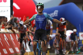 Tour de Pologne: Lapeira ÉCRASA tout! Maillot jaune en poche! - Imagen principal del artículo