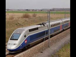 Marseille dispose d'un grand aéroport qui assure les vols en provenance de paris vers marseille, en provenance des autres pays d'europe ou d'autres villes du. Marseille Paris En Tgv France Bienvenue Youtube