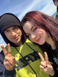 I met Colby & Jake at the marathon today!! : r/SamAndColby