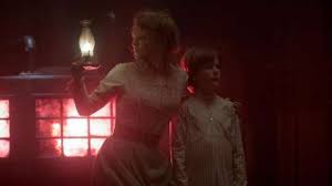 An dem haus, das bereits seit mehreren dekaden in konstruktion ist, wird immer noch gebaut. Winchester Das Haus Der Verdammten 2018 Film Trailer Kritik