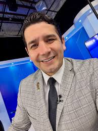 Hoy festejamos el cumpleaños de nuestro querido compañero y amigo el  ingeniero Charly Charles de La Lupe 95.3 ¡Si lo ven felicitenlo! 🩵  #telediario #canal6 #lalupefm #multimediostv #noticias #birthday #tv #news  #cdvictoria #