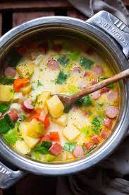 Omas Kartoffelsuppe Mit Wurstchen Super Einfach Kochkarussell Rezept Omas Kartoffelsuppe Kartoffelsuppe Einfach Kartoffelsuppe