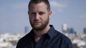 Fueron atacados por un convoy al sudeste del país africano. David Beriain Con Los Narcos Lo Mas Peligroso Es Pensar Que Estas Dentro De Una Pelicula