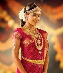 South Indian Bridal Jewellery Online Malabar Gold Diamonds Indian Bride Indian Wedding Sari South Indian Bridal Jewellery