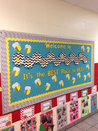 Black And White Bulletin Board Classroom Back To School Bulletin Board For A Bee Themed Classroom I Love The Black And Whit Bee Themed Classroom Back To School Bulletin Boards School Bulletin Boards