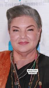 Mindy Collins's Instagram, Twitter & Facebook