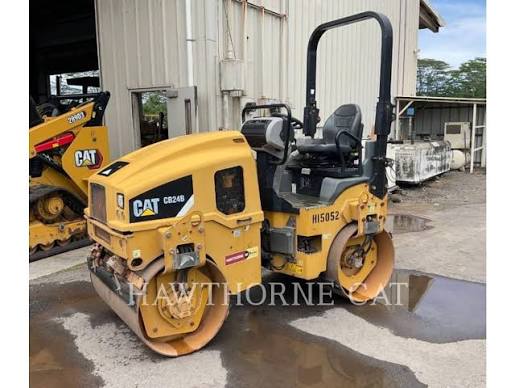 Caterpillar CB24B Smooth Drum Roller