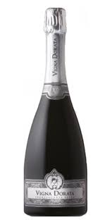 Franciacorta exclusive was born to celebrate the 40 years of vintage wines. Franciacorta Brut Saten Vigna Dorata Eng Wine Il Vino
