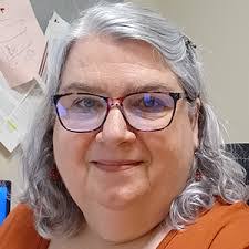 Deena Beard's Instagram, Twitter & Facebook