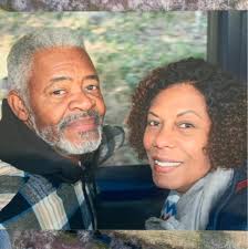 how to retension a seatbelt that won't retract?