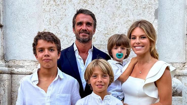 As imagens da primeira comunhão do filho de Pimpinha Jardim - Notícias ao  Minuto