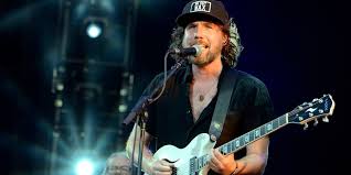 Broken Social Scene Cover Tom Waits I Don T Want To Grow Up Listen Pitchfork