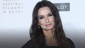 Marta kaczyńska udostępniła na facebooku zdjęcie z dzieciństwa, na którym widać młodą marię kaczyńską z córką. Tak Mieszka Marta Kaczynska Te Wnetrza Robia Wrazenie Plejada Pl