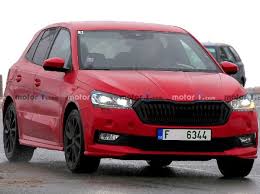 Spy pictures even fabia iv. Skoda Fabia 2021 Neuauflage Kaum Noch Getarnt Erwischt
