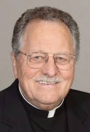 Mass celebrates jubilees of four priests