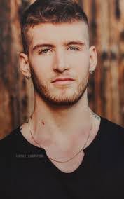 Charles Auclair's Instagram, Twitter & Facebook