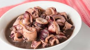 This Filipino Squid Dish Uses The Adobo Method Cooking Meat In A Soy Sauce And Vinegar Mixture Pusit Recipe Adobo Recipe Squid Recipes