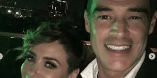 Quién es el esposo de Carmen Muñoz conductora de Enamorándonos