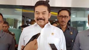 Jaksa agung, st burhanuddin memberhentikan serta mengangkat 37 pejabat tinggi di lingkungan kejaksaan. Jaksa Agung Ri Sebut Belum Ada Tersangka Baru Dalam Kasus Korupsi Jiwasraya Halaman All Tribunnews Com