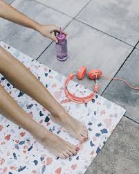 Terrazo Yoga White Doiy In 2020 Essential Oil Burner Save The Children Yoga Mat